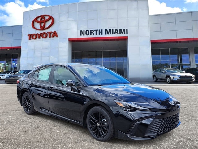 2025 Toyota Camry Sedan 
