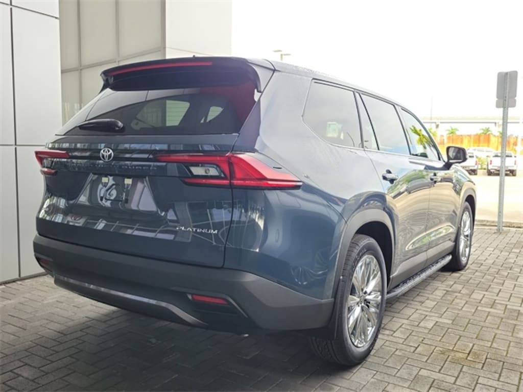 New 2026 Toyota Grand Highlander Platinum SUV