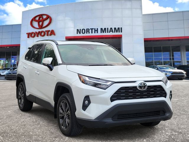 2025 Toyota RAV4 Hybrid SUV 