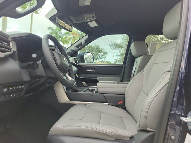 2026 Toyota Tundra Limited - Photo 8