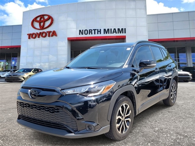 2023 Toyota Corolla Hybrid SE photo 2