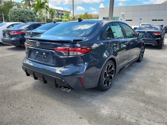 2025 Toyota Corolla SE photo 4