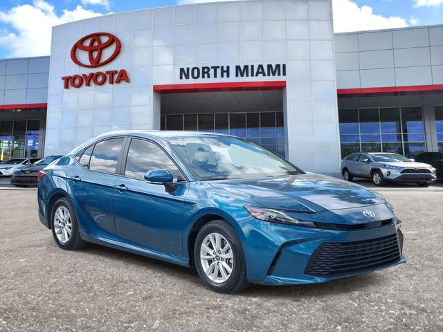2025 Toyota Camry Sedan 