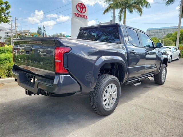 2025 Toyota Tacoma SR5 photo 4