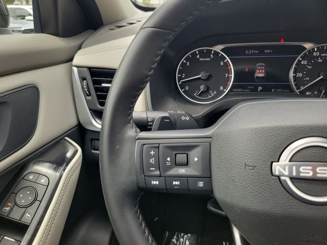 2025 Nissan Rogue SV - Photo 15