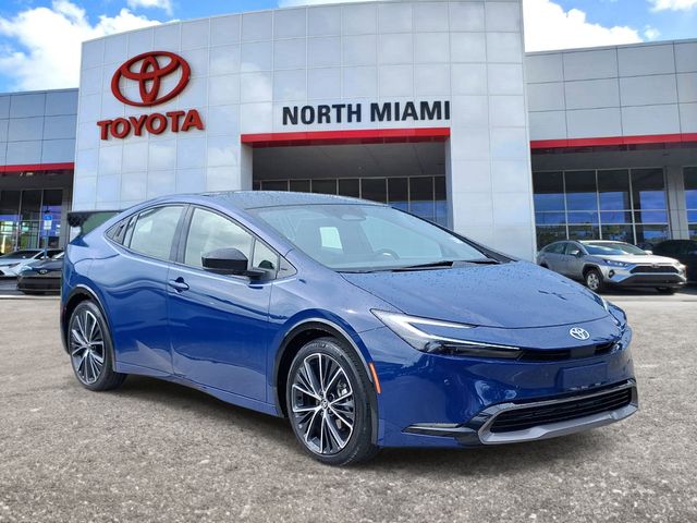 2024 Toyota Prius XLE FWD's photo