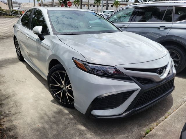2024 Toyota Camry Sedan 