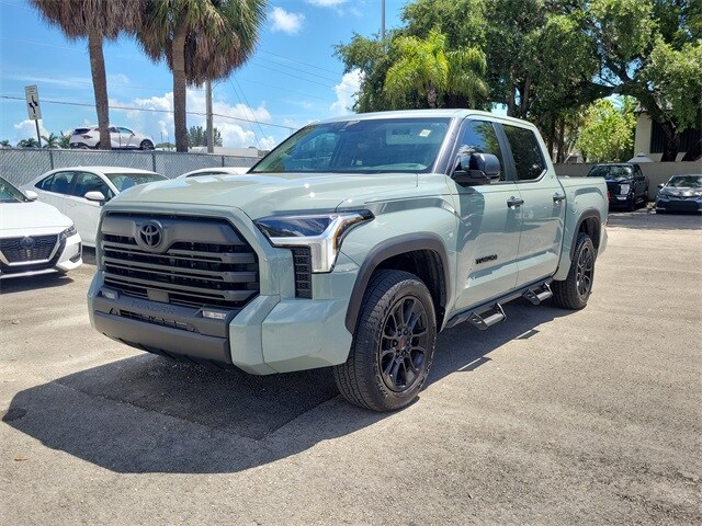 2024 Toyota Tundra SR5 photo 2
