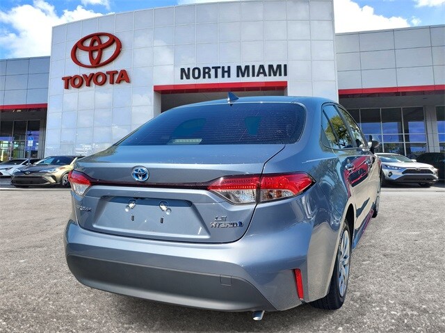 2023 Toyota Corolla Hybrid LE photo 4