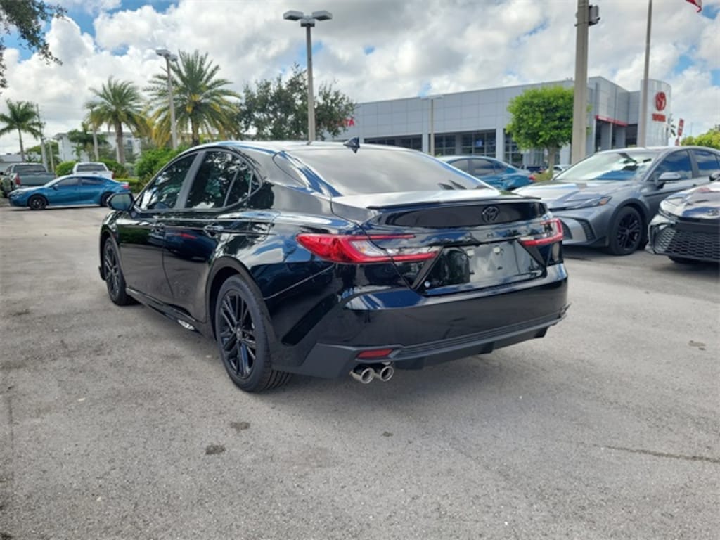 New 2026 Toyota Camry SE Sedan