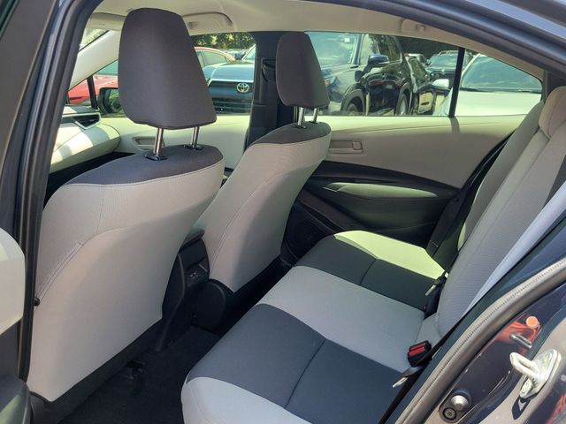 2025 Toyota Corolla LE - Photo 7
