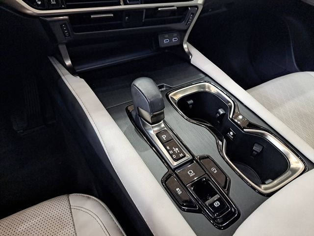 2023 Lexus RX 350 - Photo 17