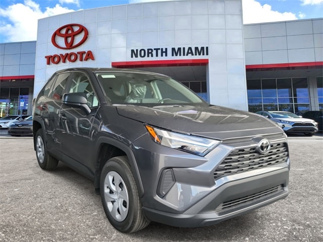 2025 Toyota RAV4 SUV 