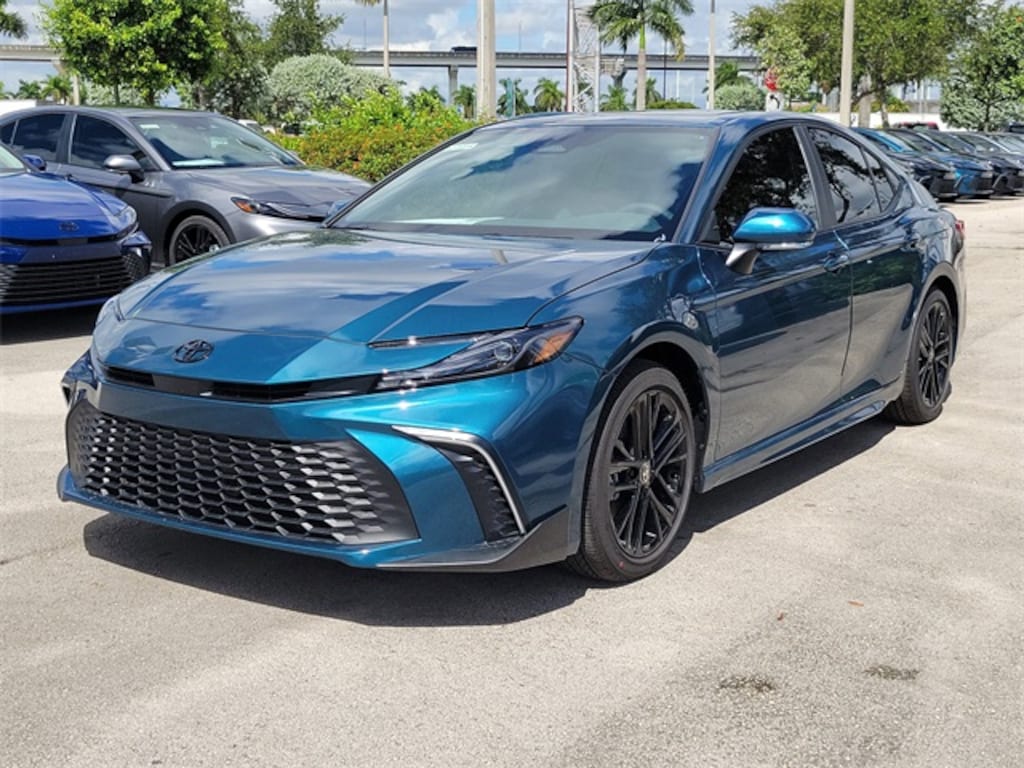 New 2026 Toyota Camry SE Sedan