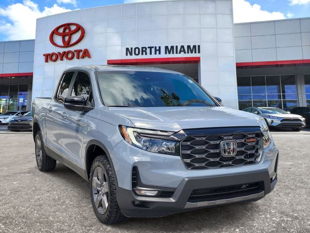 2025 Honda Ridgeline TrailSport's photo