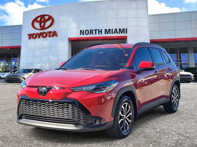 2023 Toyota Corolla Hybrid SE photo 2