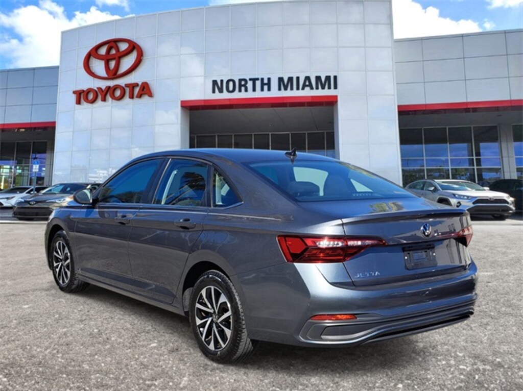 Used 2024 Volkswagen Jetta 1.5T S Sedan