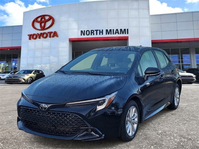 2024 Toyota Corolla SE photo 2