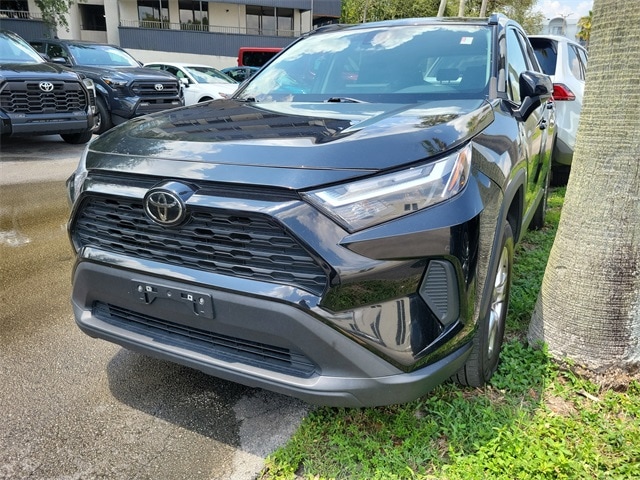 Used 2023 Toyota RAV4 XLE with VIN 2T3P1RFV0PW376142 for sale in Northfield, Minnesota