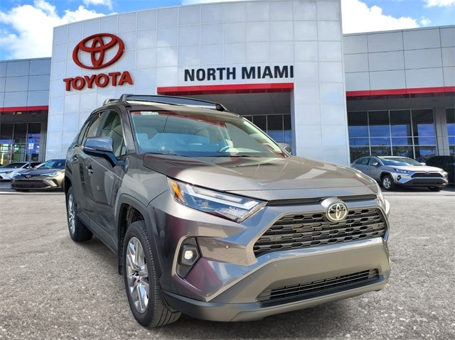 2025 Toyota RAV4 SUV 