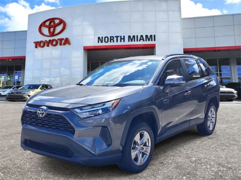 Used 2023 Toyota RAV4 XLE SUV