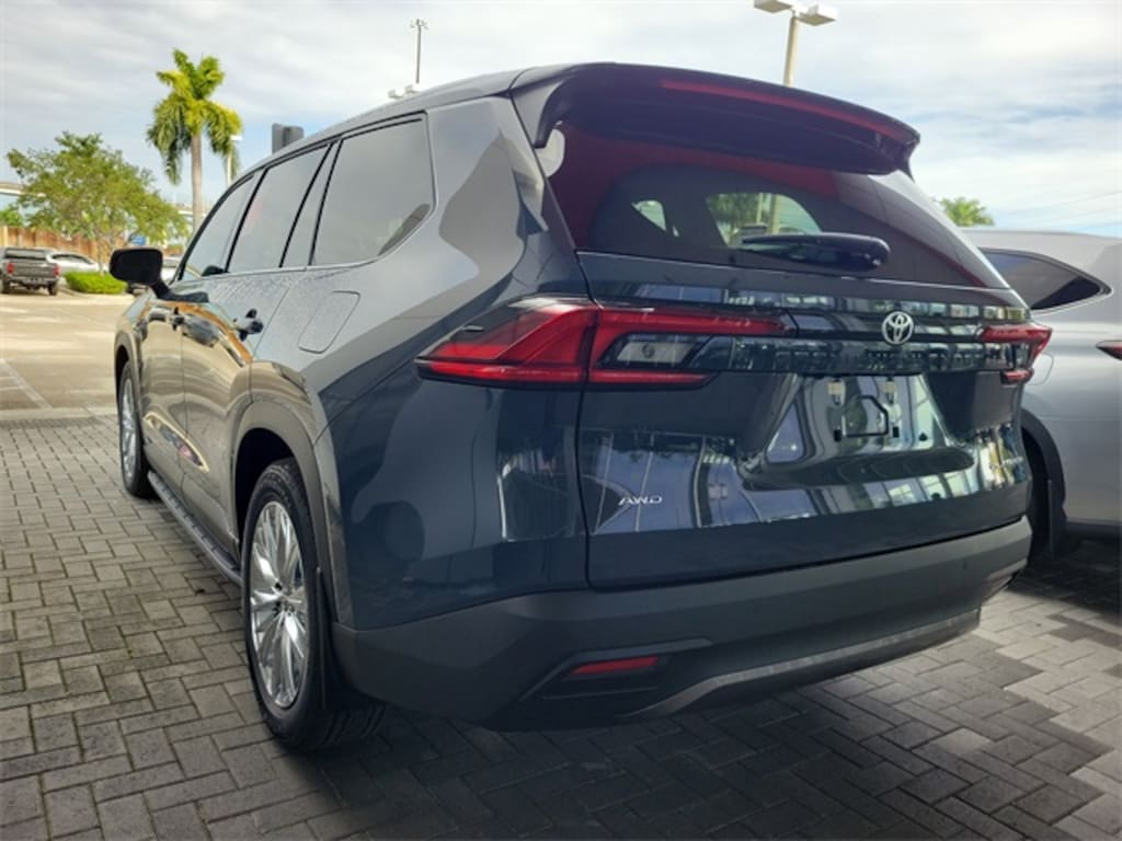 New 2026 Toyota Grand Highlander Platinum SUV