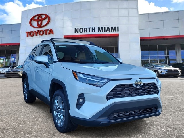 2025 Toyota RAV4 SUV 