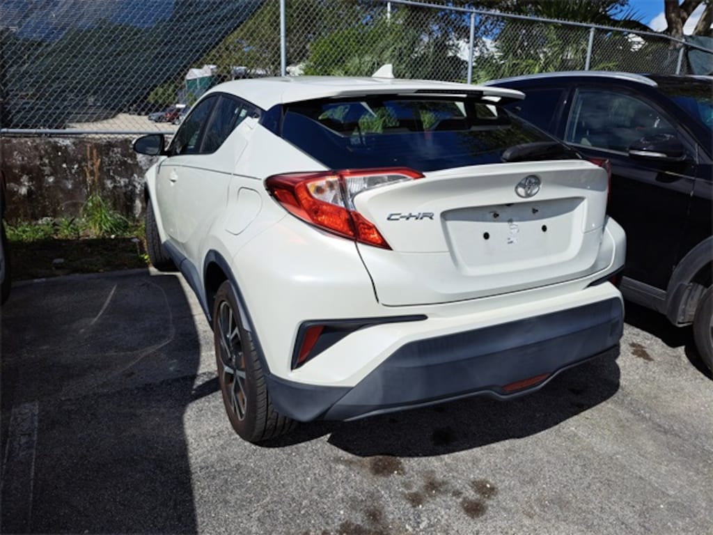 Used 2018 Toyota C-HR XLE SUV