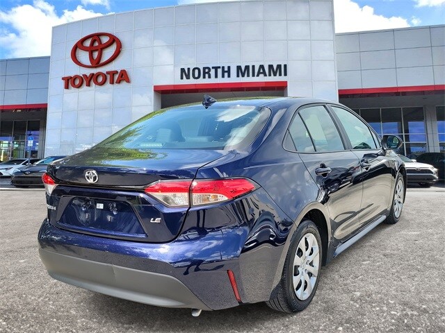 2024 Toyota Corolla LE photo 4