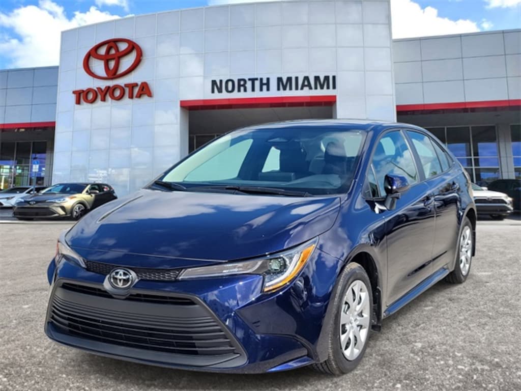Used 2025 Toyota Corolla LE Sedan