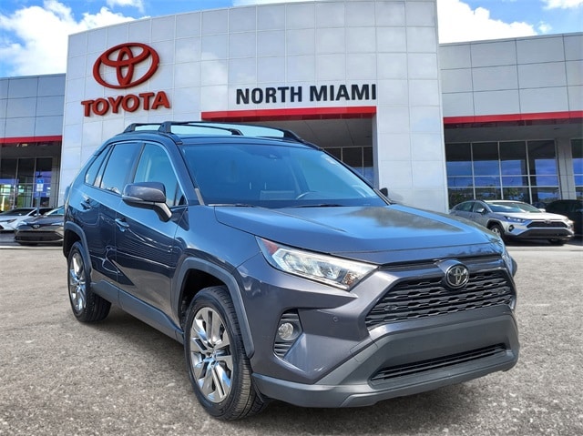 2019 Toyota RAV4 SUV  2019 Toyota RAV4 SUV