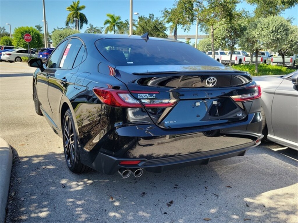 New 2026 Toyota Camry SE Sedan