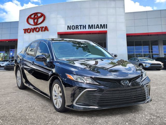 2024 Toyota Camry Sedan 