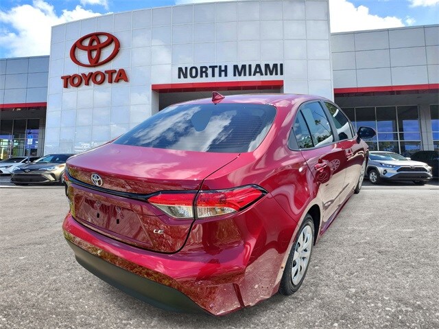 2023 Toyota Corolla LE photo 4