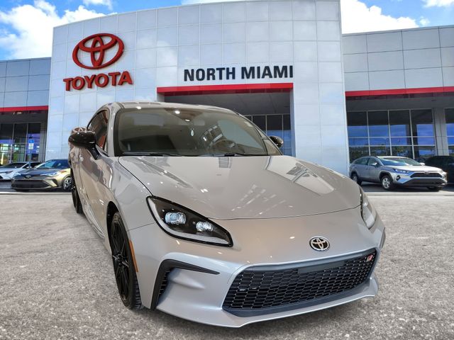 2025 Toyota GR86 Coupe 