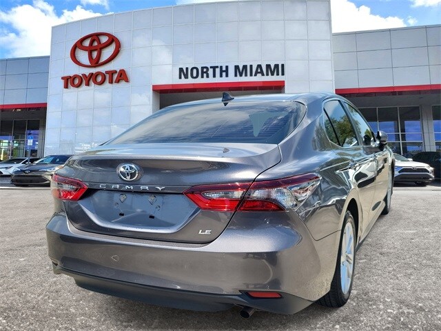 2024 Toyota Camry LE photo 4