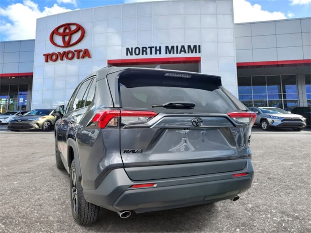 Used 2024 Toyota RAV4 XLE SUV