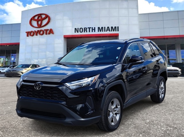 Used 2023 Toyota RAV4 XLE with VIN 2T3P1RFV7PW391446 for sale in Kansas City