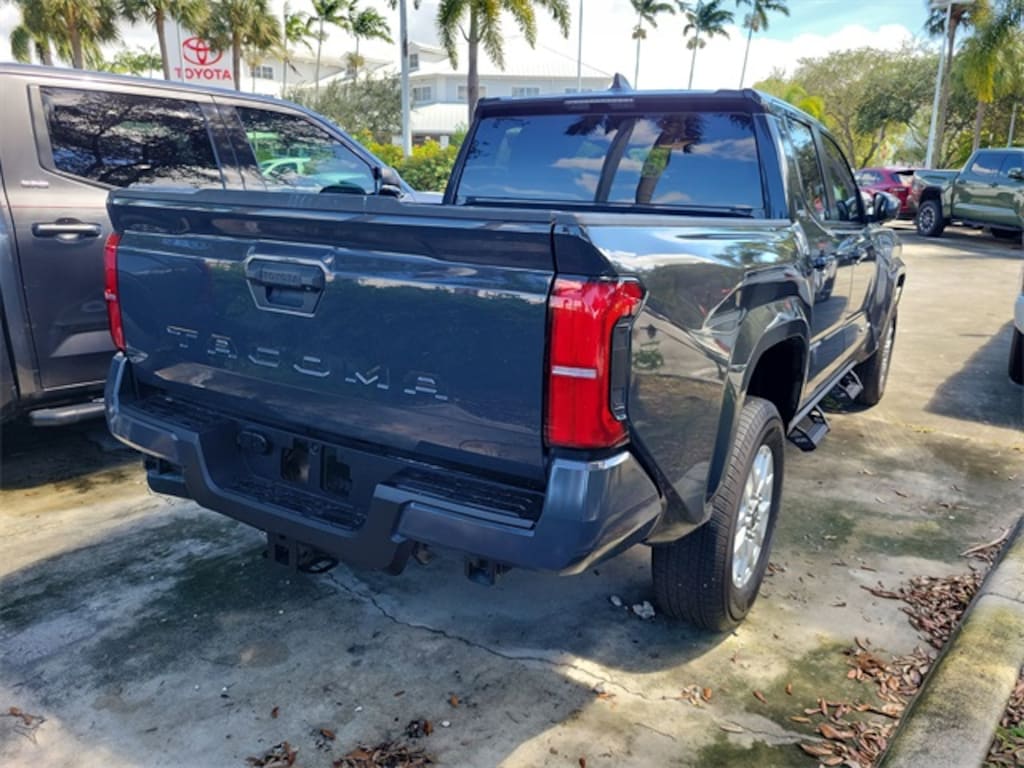 Used 2024 Toyota Tacoma SR5 Truck Double Cab