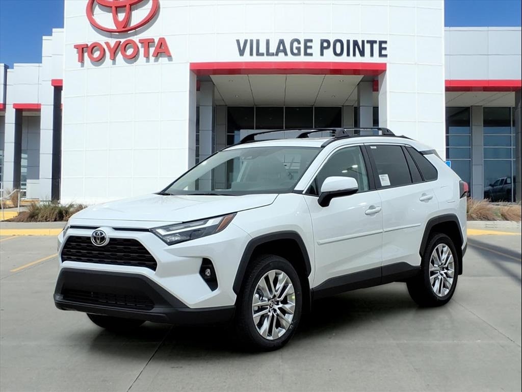 2025 Toyota RAV4 XLE Premium's photo