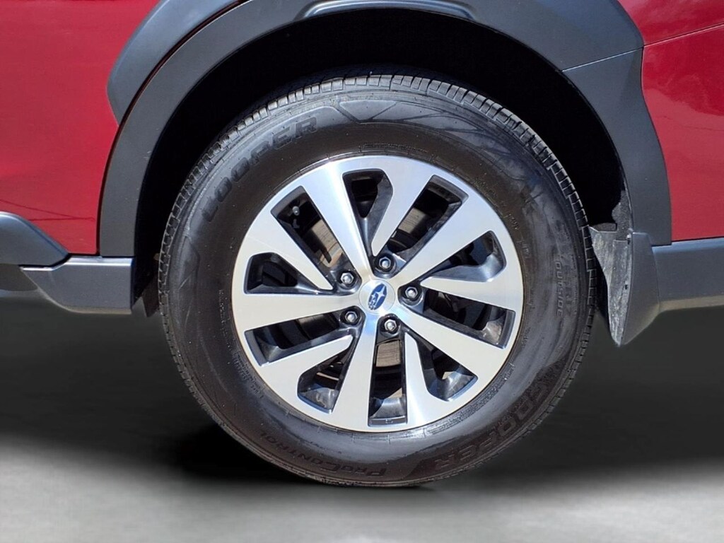 Used 2023 Subaru Outback Premium SUV