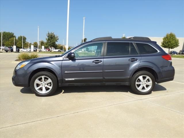 Used 2014 Subaru Outback 2.5i Limited with VIN 4S4BRBNC0E3299973 for sale in Elkhorn, NE