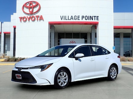 2021 Toyota Corolla LE Sedan