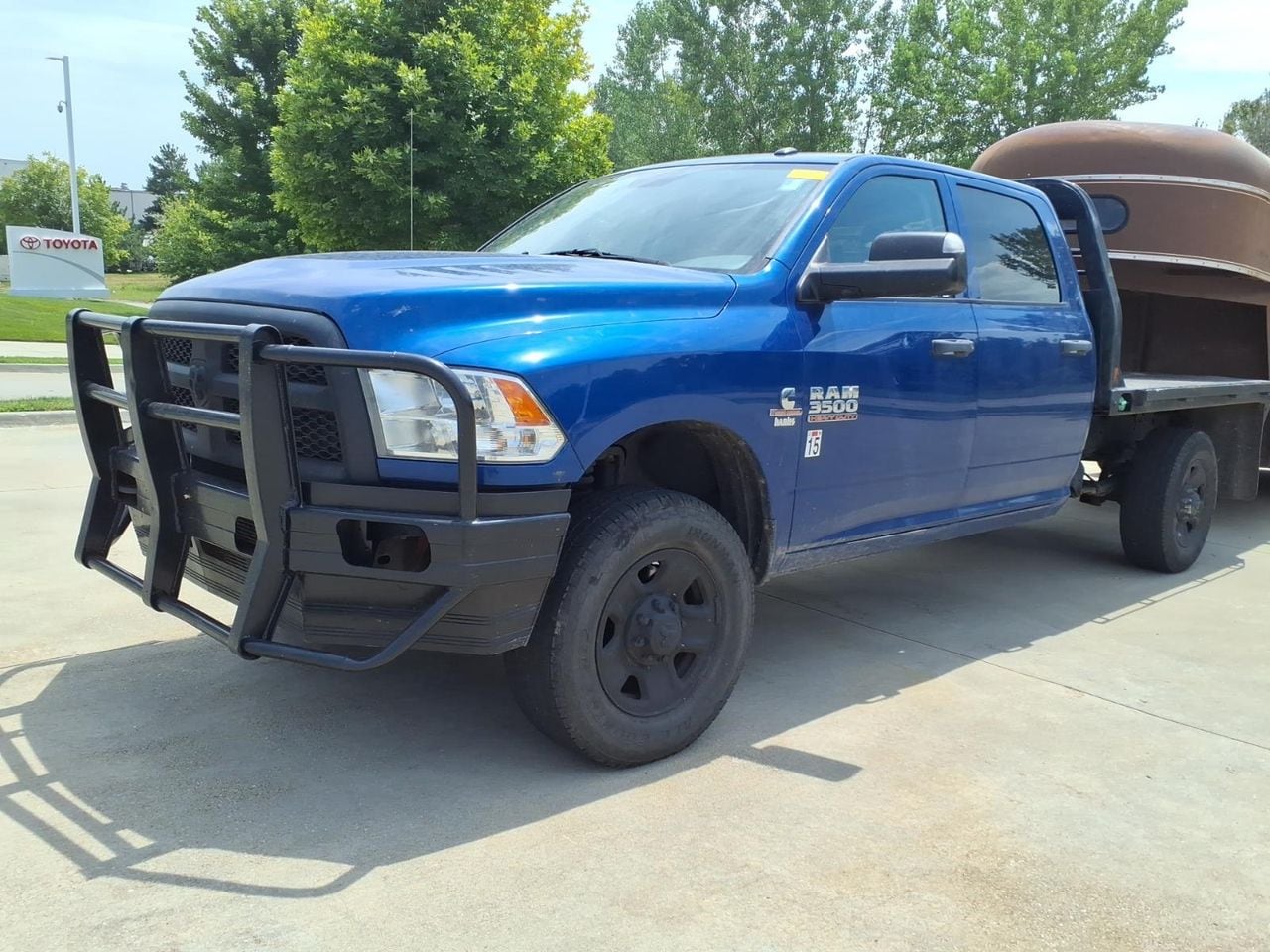 Blue Streak Pearlcoat 2017 RAM 3500 Pickup Truck Four-Wheel Drive 6-Speed Automatic