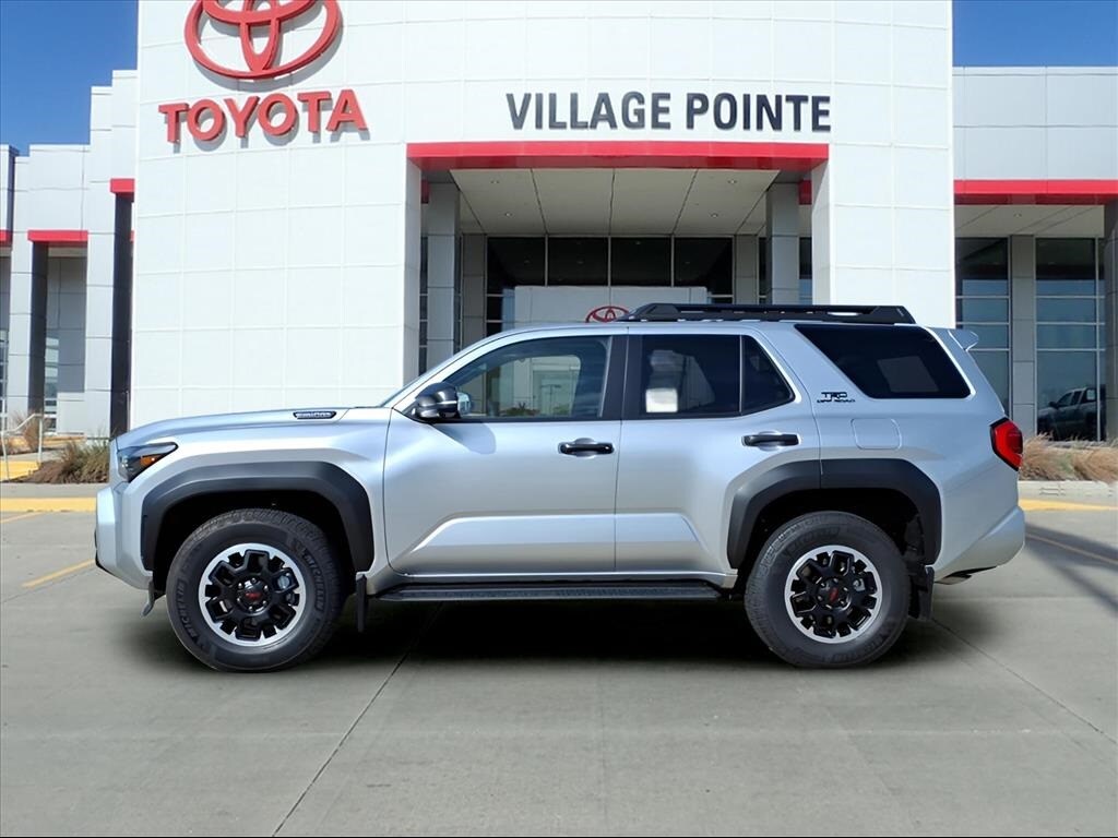 2025 Toyota 4Runner TRD Off-Road Premium photo 2