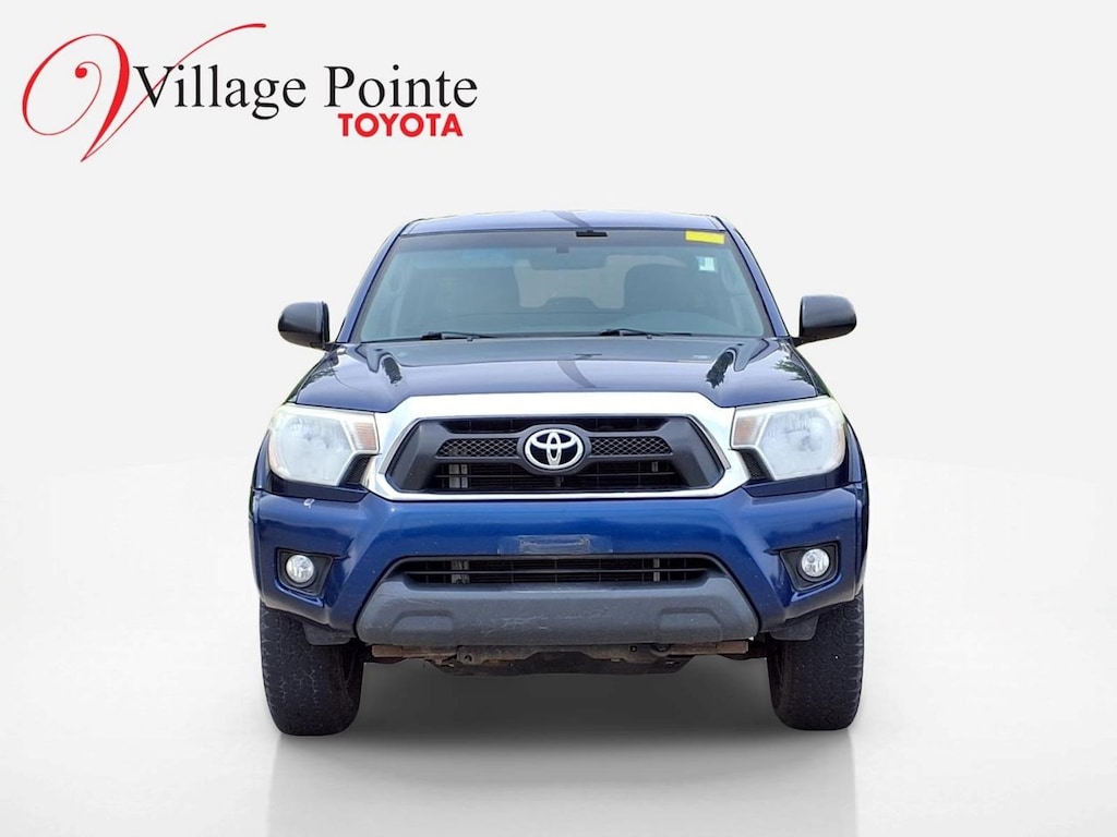 Used 2015 Toyota Tacoma Base Truck Double Cab