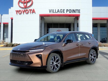 2025 Toyota Crown Signia XLE SUV