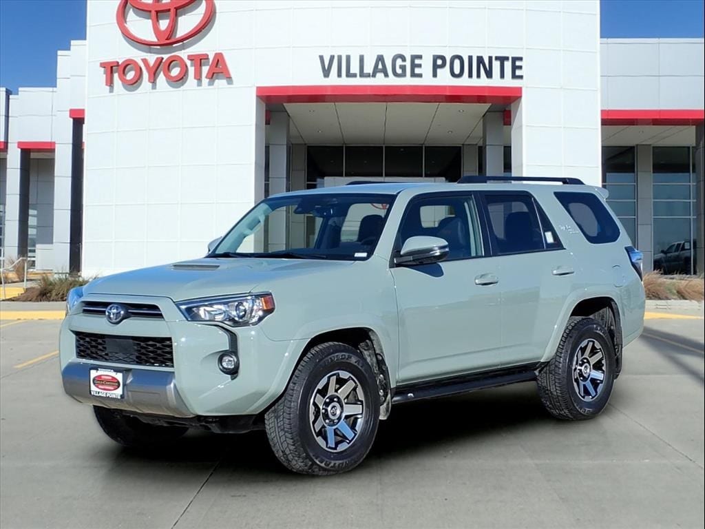 2023 Toyota 4Runner TRD Off-Road Premium's photo