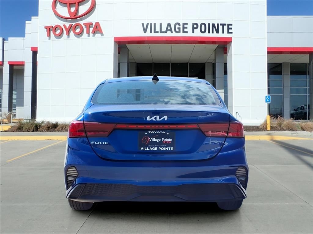 Used 2023 Kia Forte LXS Sedan