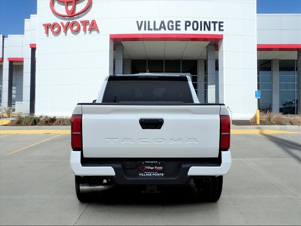 2026 Toyota Tacoma SR5 Double Cab photo 4